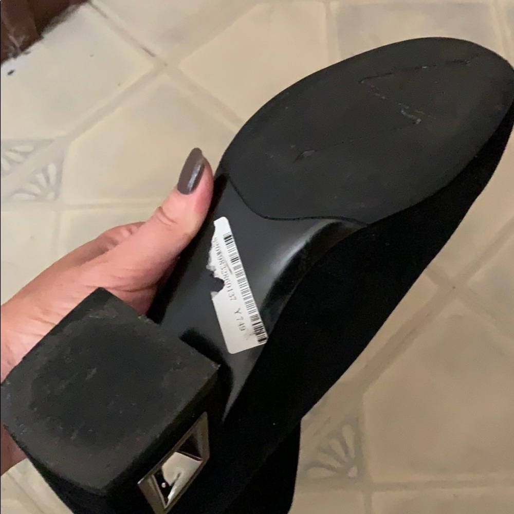 Boots - Picture 3 of 3